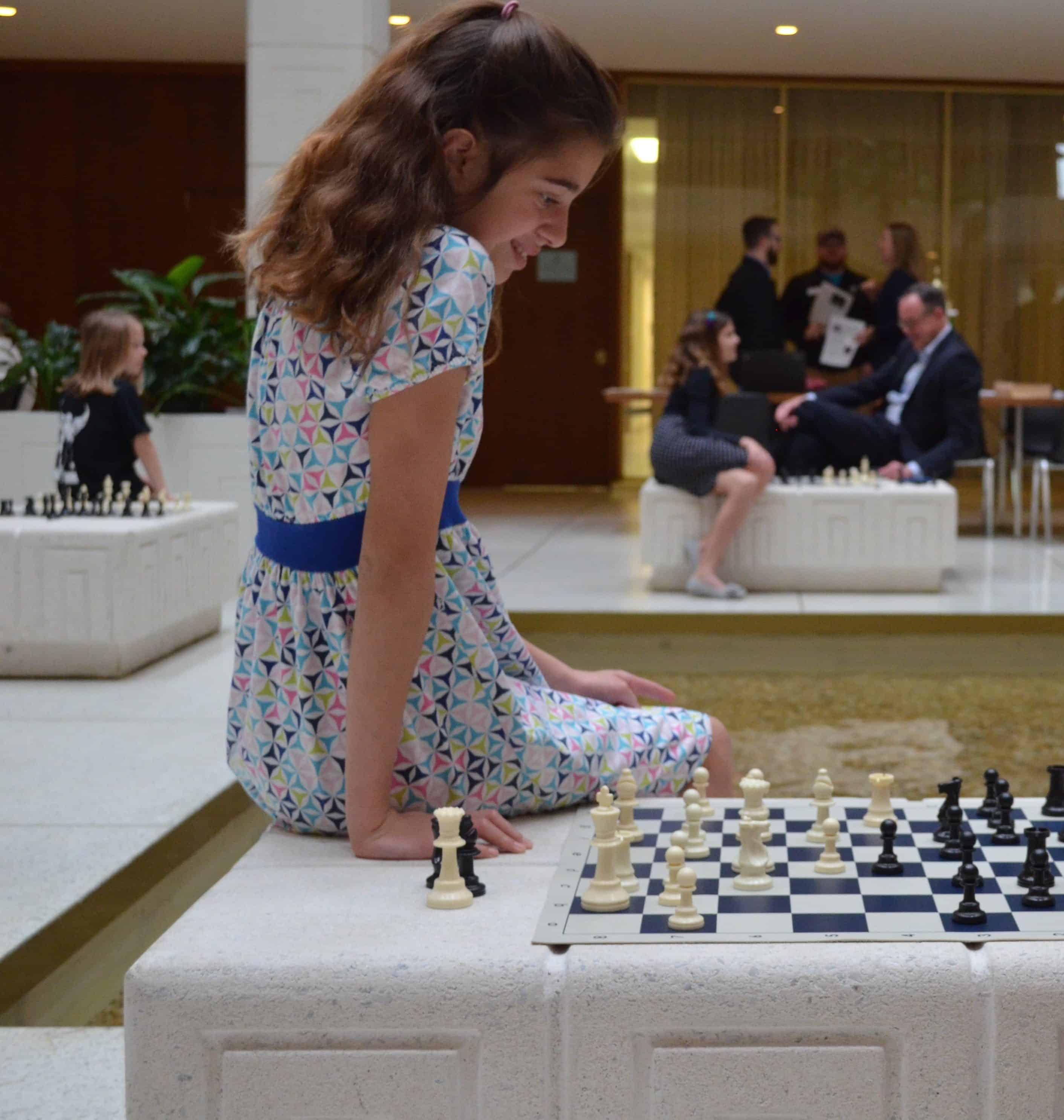 Chess students at the legislature