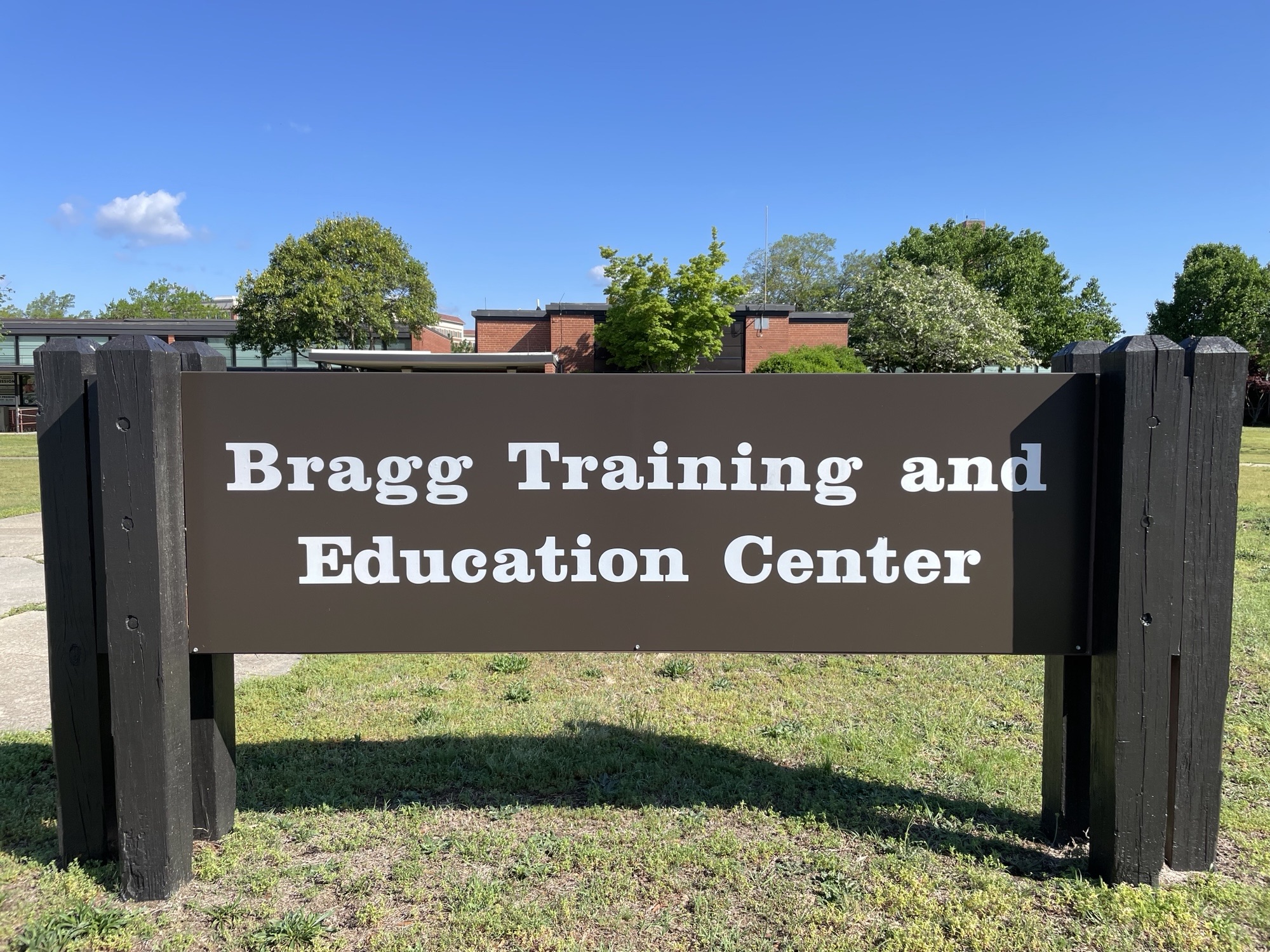 Active-duty members at Fort Bragg complete apprenticeships - EdNC