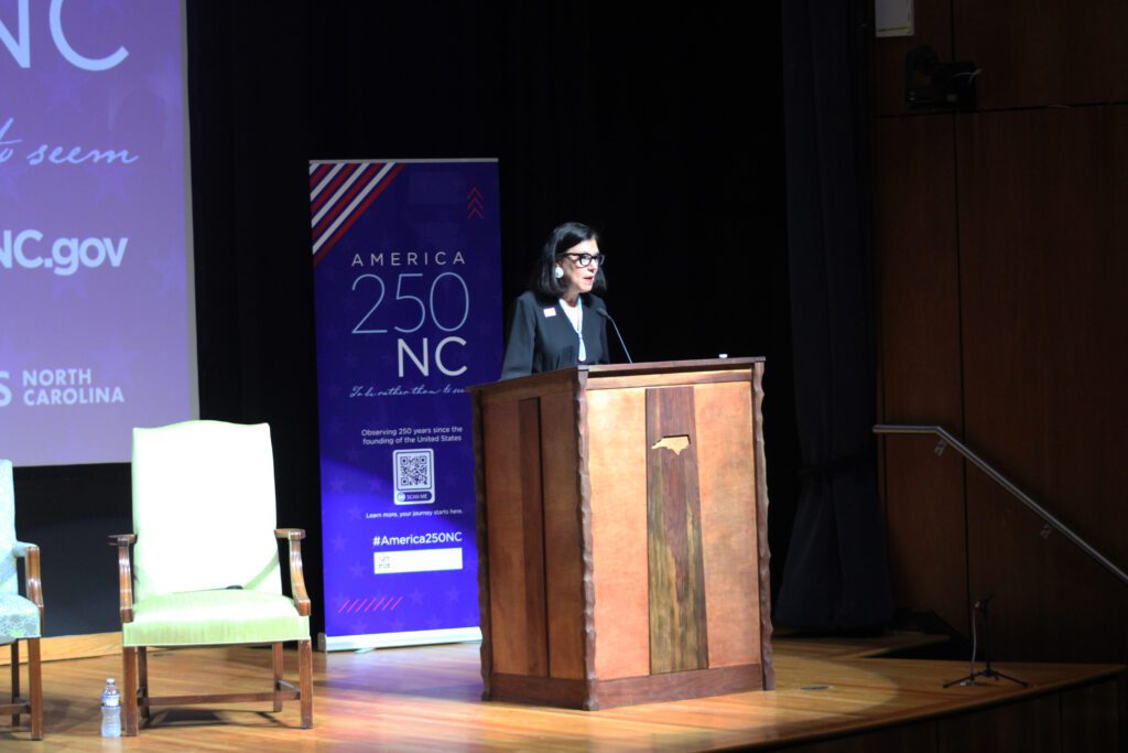 the DNCR secretary introduces the event's speakers